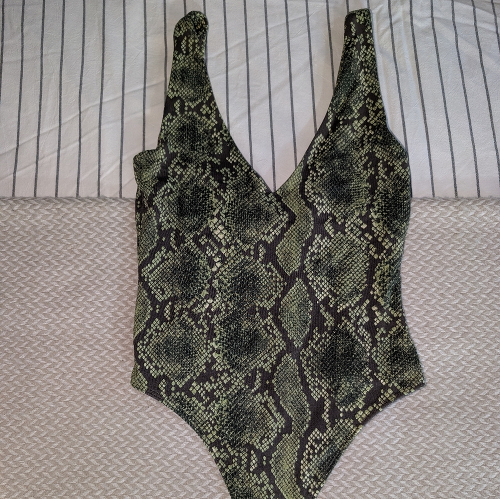 Babaton Green Snakeskin Bodysuit